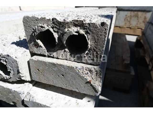 35 betonnen latei 120x14x6 - afbeelding 1 van  6