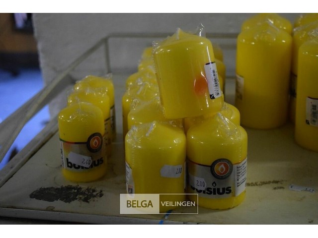 ±35 div maten gele kaarsen - afbeelding 2 van  2