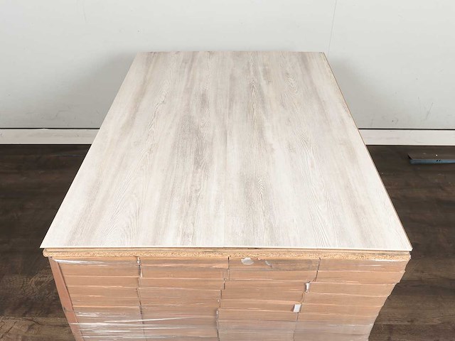 35 m2 laminaat plank - 1383 x 244 x 8 mm - afbeelding 2 van  3