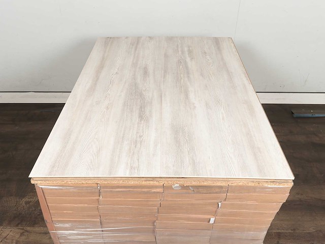 35 m2 laminaat plank - 1383 x 244 x 8 mm - afbeelding 3 van  4