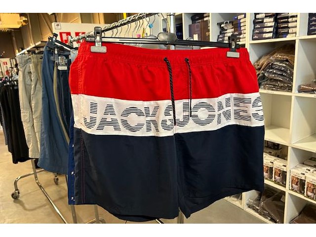 35 shorts - afbeelding 4 van  11