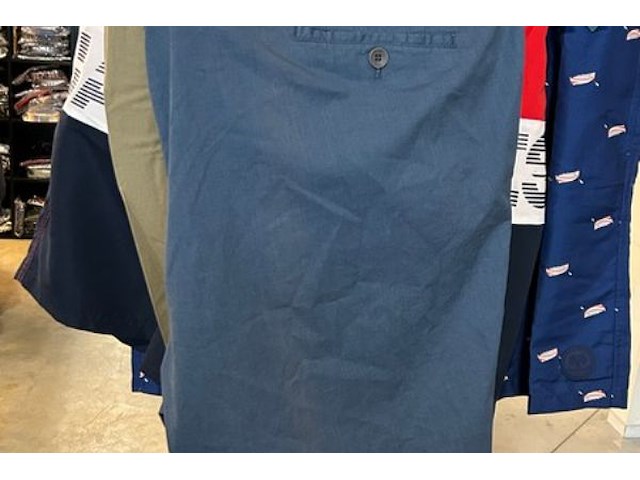 35 shorts - afbeelding 9 van  11