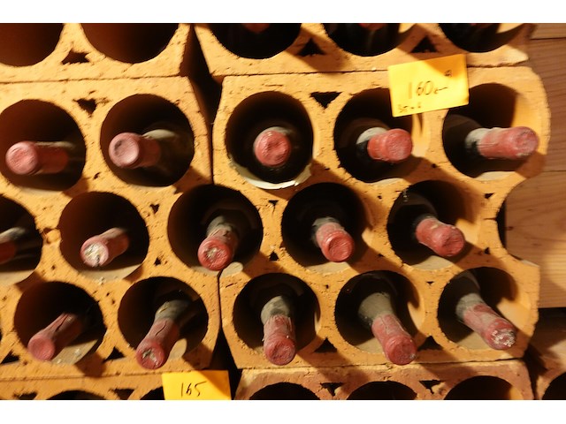 35x 75cl aloxe corton paulin arnaud 1970 - afbeelding 3 van  11