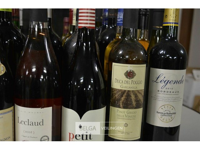±36 flessen diverse wijnsoorten - afbeelding 5 van  5
