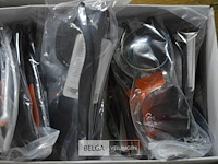 ±36 zonnebrillen - afbeelding 3 van  4