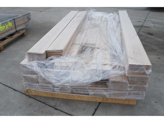36.85 m² massief eiken parket 15mm - afbeelding 3 van  7
