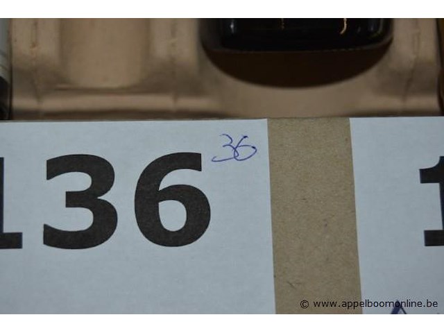 36x fles rode wijn, mongeard-mugneret, marsannay clos du roy 2008, 750ml - afbeelding 3 van  3