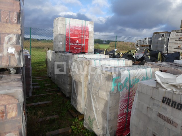 3700 bricks wienerberger forum prata - afbeelding 4 van  5