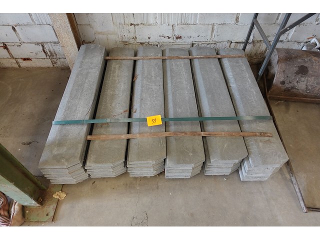37x betonnen boordsteen - afbeelding 2 van  4