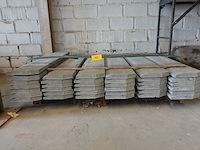 37x betonnen boordsteen - afbeelding 3 van  4