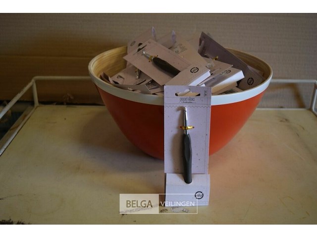 ±38 haaknaalden - afbeelding 1 van  2