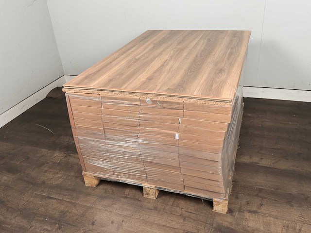 38 m2 laminaat plank - 1383 x 193 x 10 mm - afbeelding 4 van  4