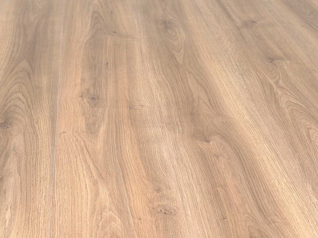 38 m2 laminaat plank - 1383 x 193 x 8 mm - afbeelding 1 van  4