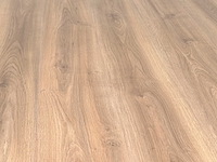 38 m2 laminaat plank - 1383 x 193 x 8 mm - afbeelding 1 van  4
