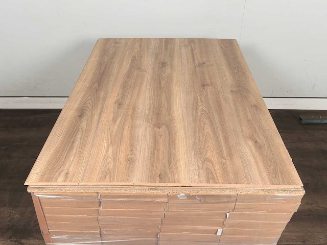 38 m2 laminaat plank - 1383 x 193 x 8 mm - afbeelding 3 van  4