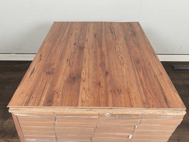 38 m2 laminaat watervast plank - 1289 x 193 x 10 mm - afbeelding 3 van  4