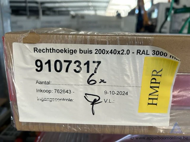 38 rechthoekige profielen met een doorsnede van 200 x 40 mm en een wanddikte van 2 mm, lengte 3400mm - afbeelding 4 van  5