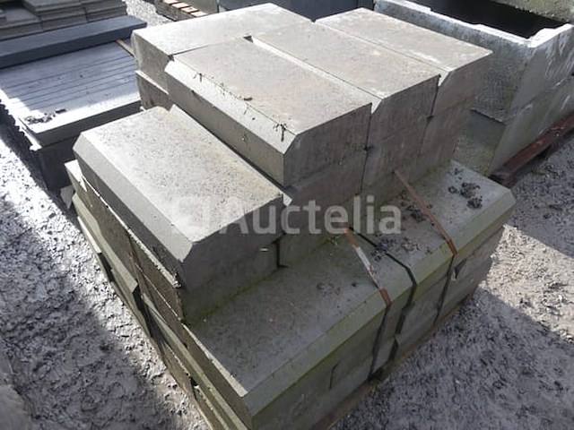 38 stoepranden 50x25x12 cm - afbeelding 5 van  5