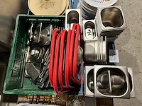 38 voedingscontainers - afbeelding 1 van  2