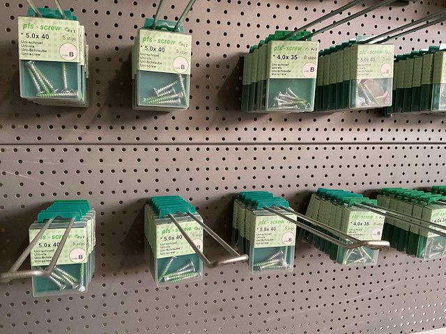 380 blisters nagels en houtschroeven - afbeelding 9 van  10