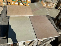 38,75 m2 natuurstenen tegels - afbeelding 2 van  4