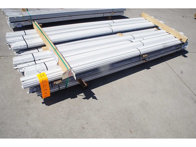 388 lm grenen halfrond latten 12x24mm - afbeelding 5 van  6