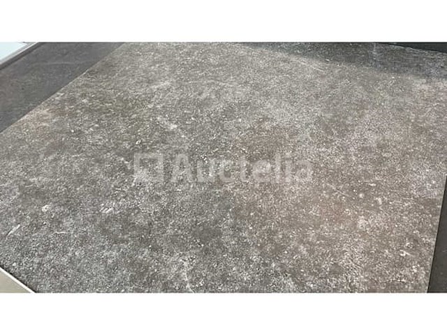 38m² grondgroten 100x100, steen-effect - afbeelding 1 van  2