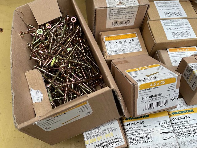 39 dozen houtschroeven deels met bits - afbeelding 2 van  8