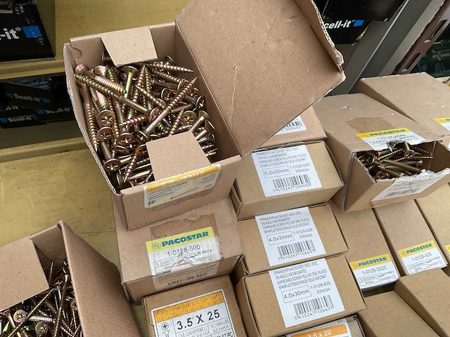 39 dozen houtschroeven deels met bits - afbeelding 3 van  8