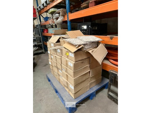 ± 39 dozen steenstrips - afbeelding 4 van  5