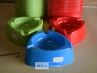 ±39 plastieken asbakken - afbeelding 2 van  2