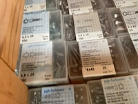 39 x doosjes zelfborende schroeven; nagels; vleugelmoeren; houtdraadbouten - afbeelding 6 van  7