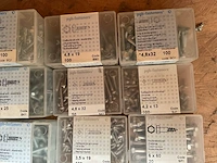 39 x doosjes zelfborende schroeven; nagels; vleugelmoeren; houtdraadbouten - afbeelding 7 van  7