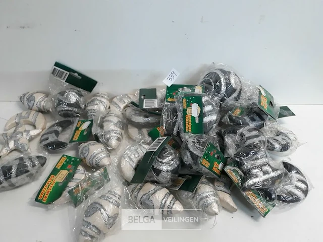 39 x hangdeco mix zwart/wit - afbeelding 1 van  3