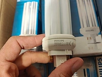 39x philips master pl-t 32w/830 4-pins (2400 lm, gx24q-3 - warm wit - nieuw in doos) - afbeelding 6 van  6