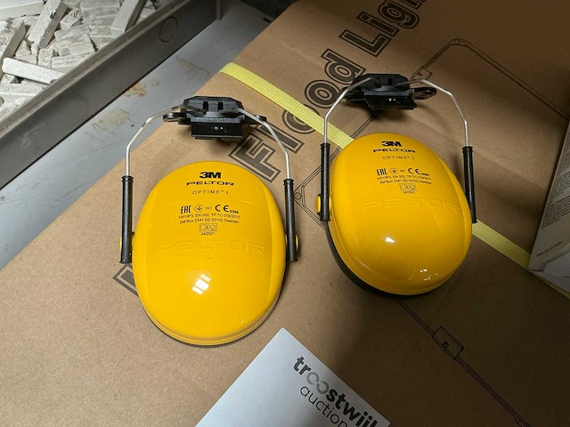 3m peltor optime gehoorbescherming voor bouwhelm (9x) - afbeelding 2 van  3