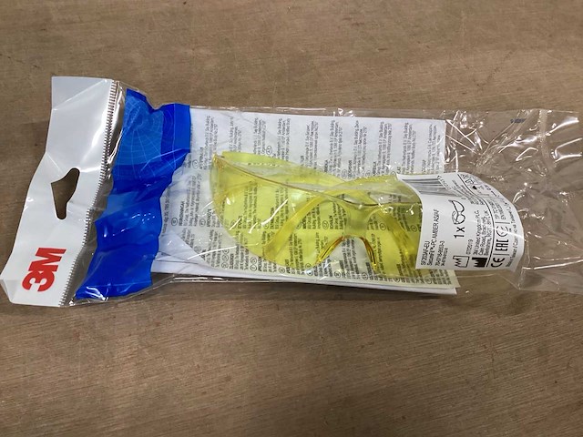 3m securefit veiligheidsbril (20x) - afbeelding 3 van  4