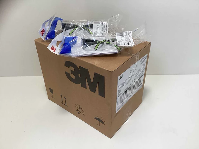 3m veiligheidsbrillen (20x) - afbeelding 1 van  4