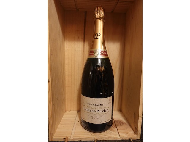3x 150cl champagne laurent perrier brut - afbeelding 1 van  3