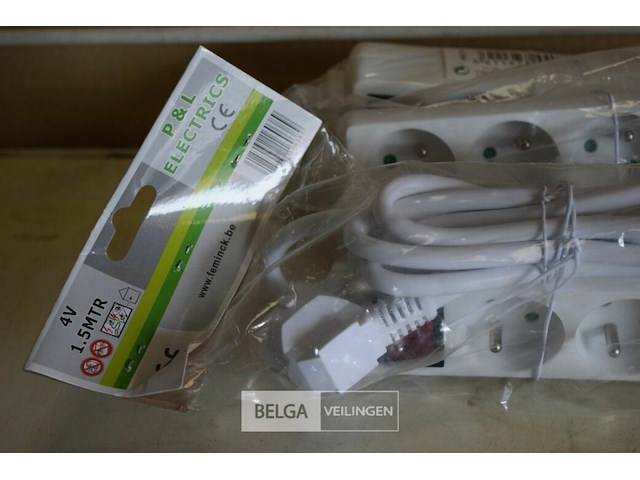 3x 4-voudig stekkerblok + schakelaar 1,5m snoer - afbeelding 2 van  3