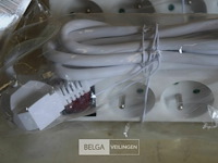 3x 4-voudig stekkerblok + schakelaar 1,5m snoer - afbeelding 3 van  3