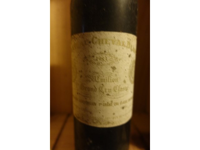3x 75cl chateau cheval blanc 1983 - afbeelding 2 van  4