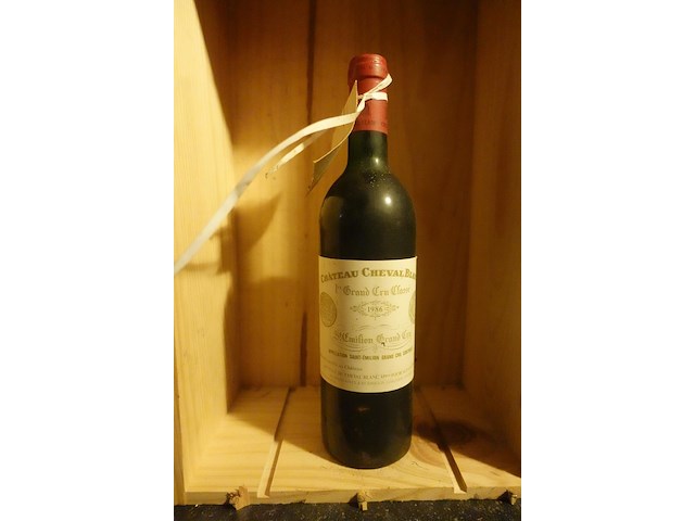 3x 75cl cheval blanc 1986 - afbeelding 1 van  3