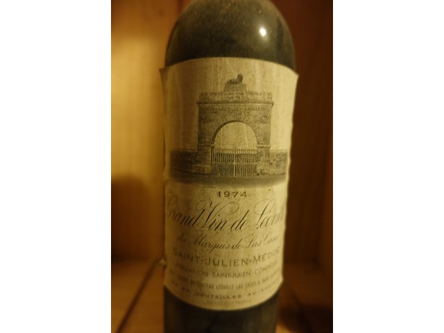 3x 75cl grand vin de leoville 1974 - afbeelding 2 van  3