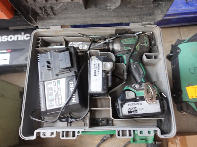 3x accu machine hitachi - afbeelding 2 van  6