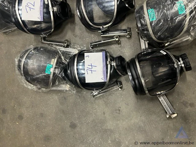 3x ademluchtmaskers dräger panorama nova, met spanbeugel. - afbeelding 1 van  2