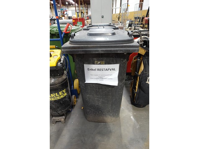 3x afvalcontainer - afbeelding 1 van  8