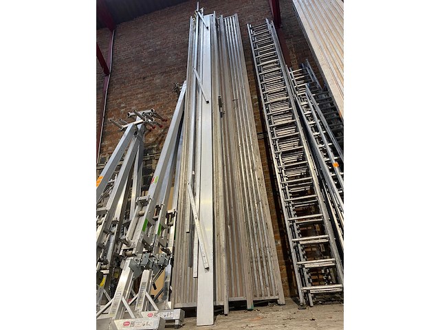 3x alu loopbrug + valbeveiliging - afbeelding 1 van  2