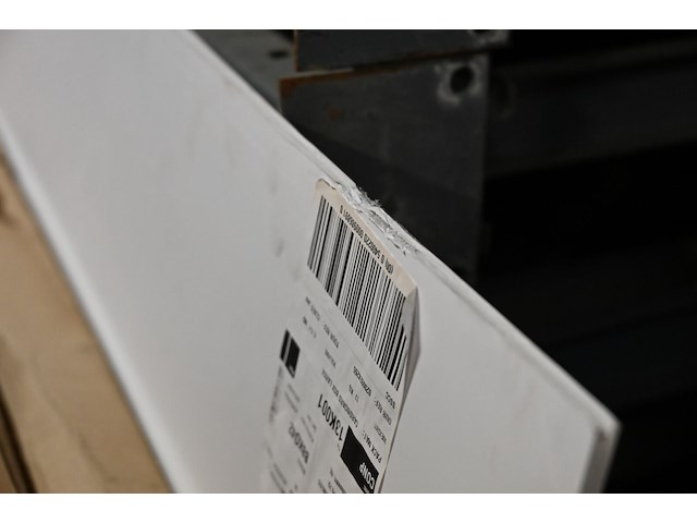 3x badkamerwand cosmo lichte schade - afbeelding 3 van  4
