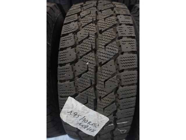 3x band (gebruikt) 15inch gislaved - afbeelding 2 van  3